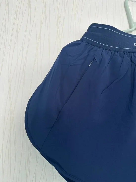 Alo Yoga Double Layer Athletic Shorts with Liner Stretch & Breathable Size L - Picture 3 of 4